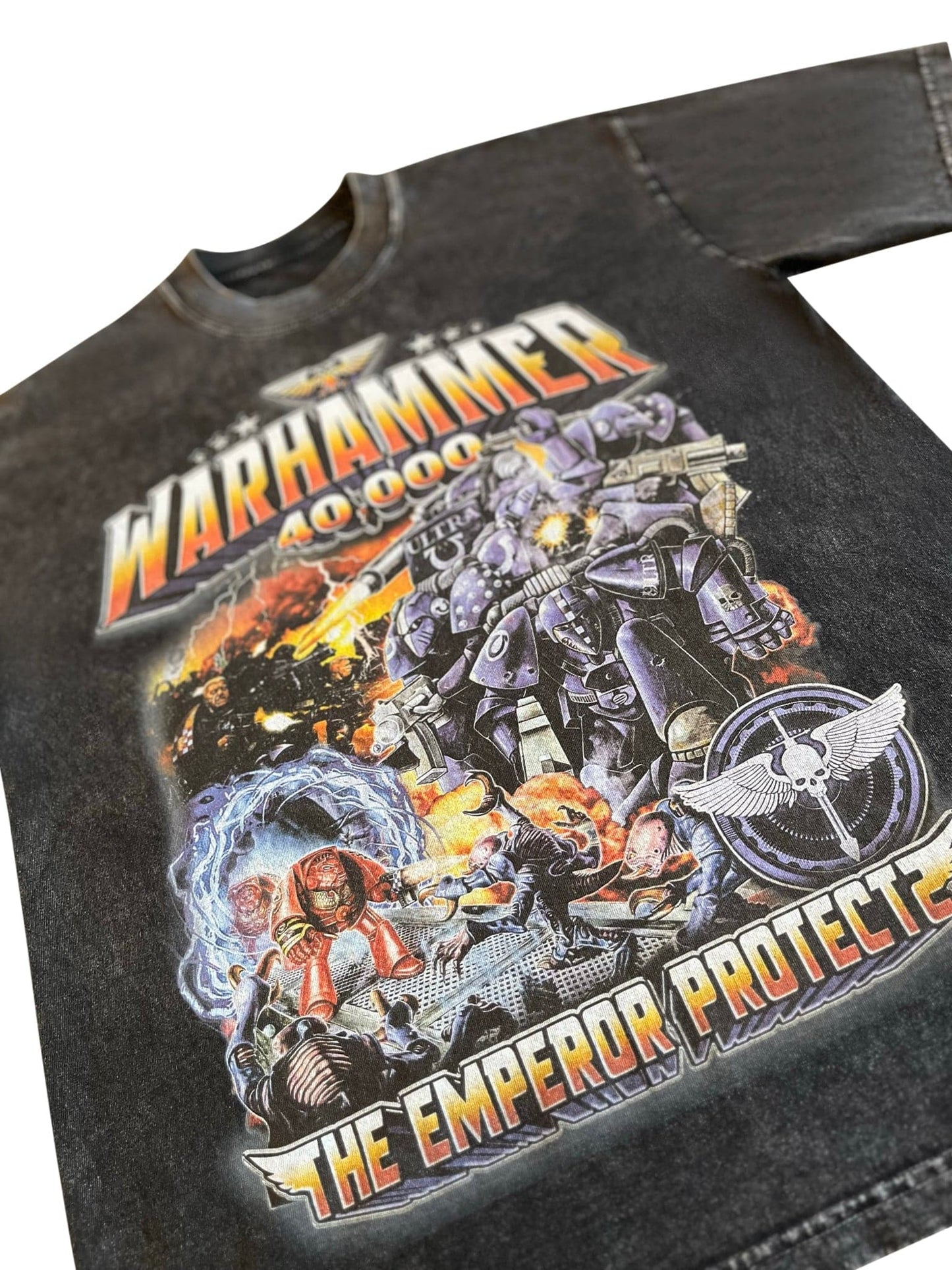 Vintage 40k Space Marine - Tee - Mark Of Chaos